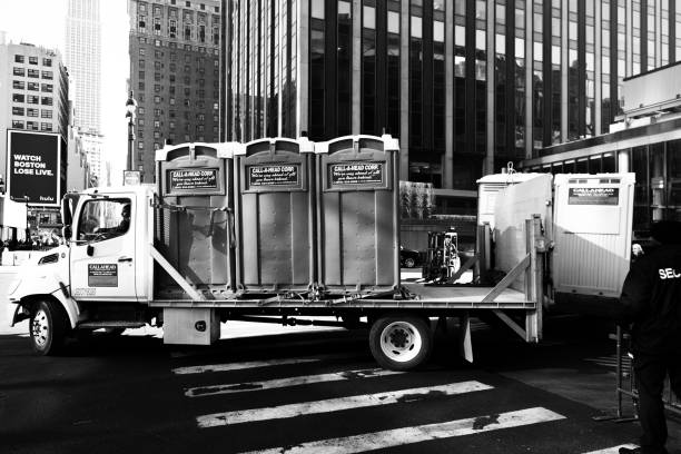 Best Portable bathroom rental  in Belford, NJ